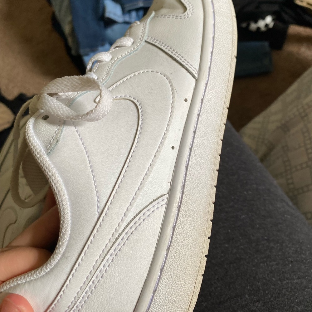 Nike shoes size 7